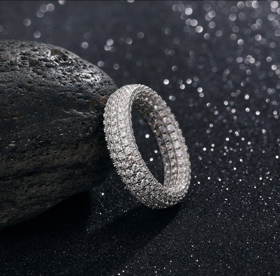925. Sterling Silver Round Ring