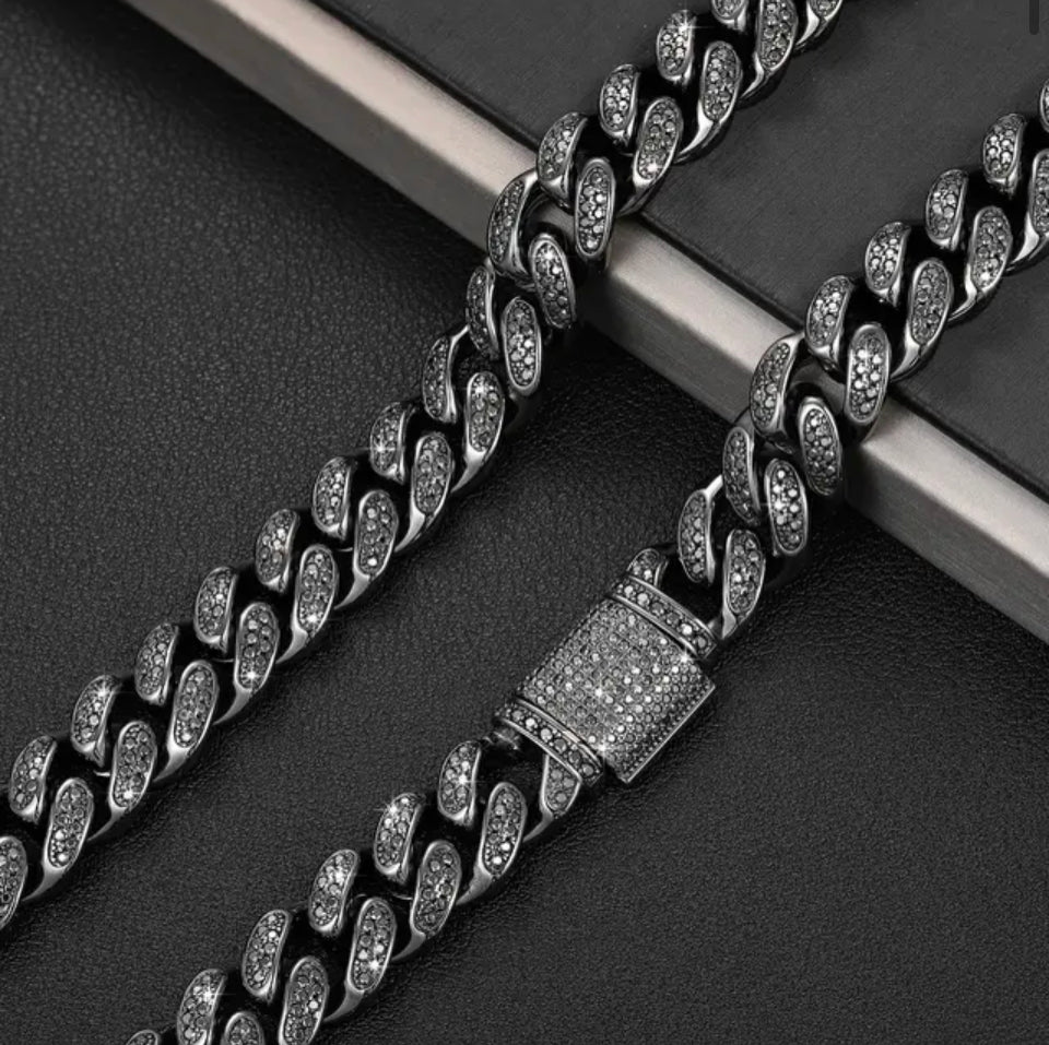 925S Black Cuban Link Bracelet Moissanite